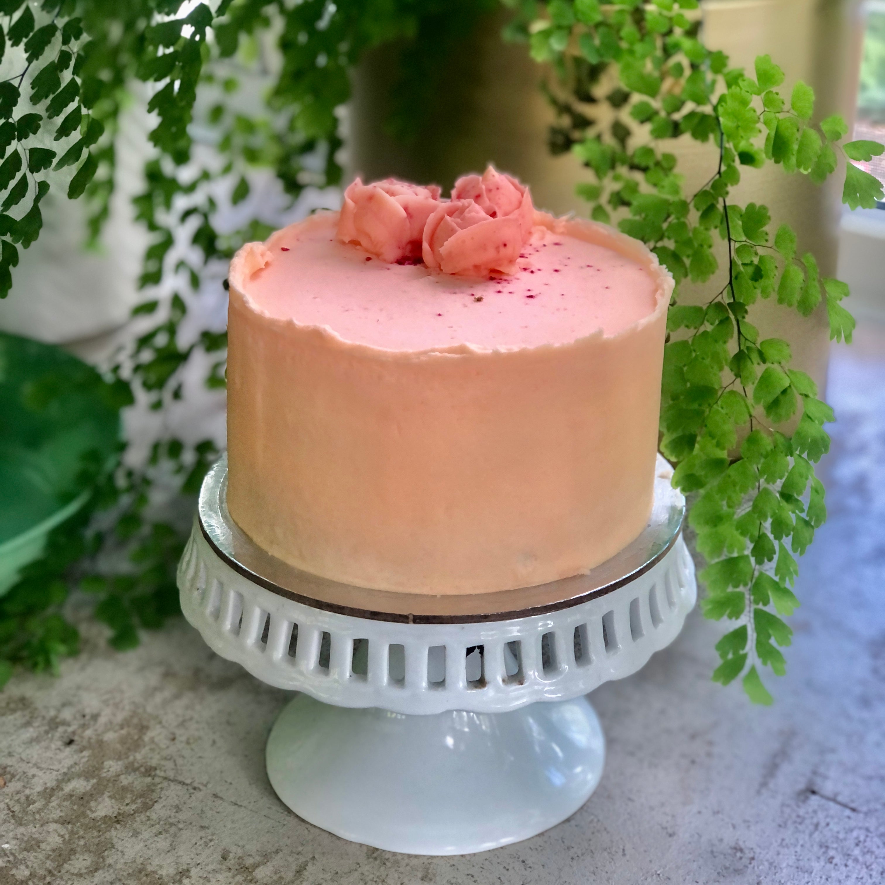 Designer Red Rose Cake- MyFlowerTree