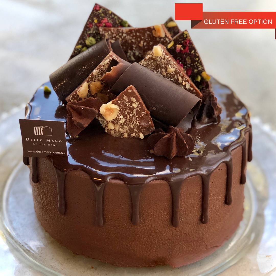 Shop Chocolate Salted Caramel Cake | Cakes | Divine – Divine Cakes